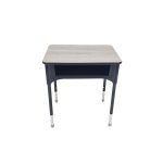 Capella Desk